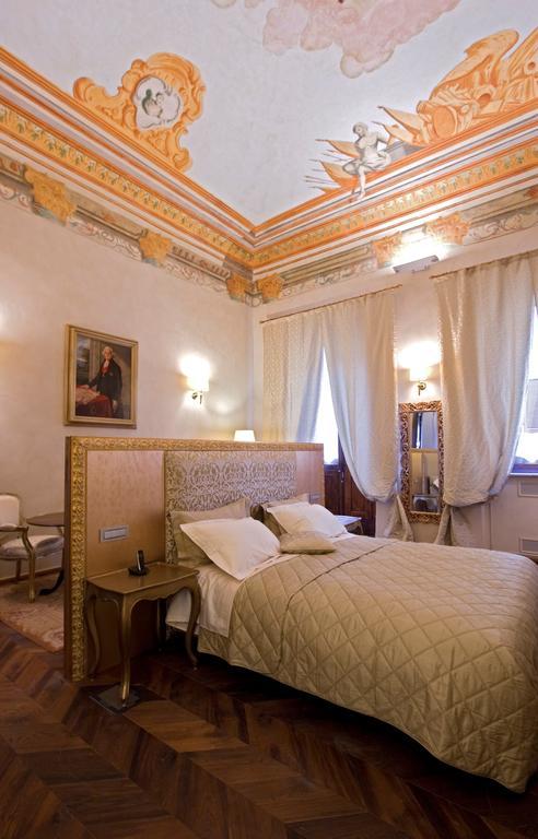 Palazzo Carletti Bed and Breakfast Montepulciano Stazione Δωμάτιο φωτογραφία