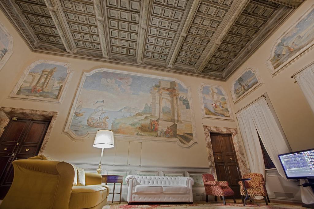 Palazzo Carletti Bed and Breakfast Montepulciano Stazione Εξωτερικό φωτογραφία
